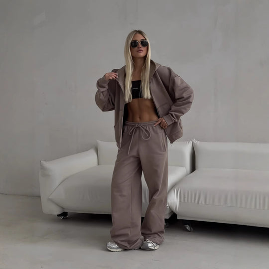 Damen lässiger Oversized Hoodie und bequeme Jogginghose mit modischen Details Heidi-Mode