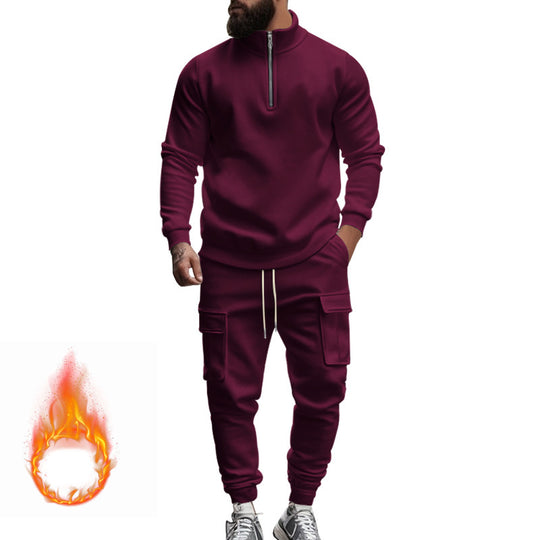 Herren sportlicher Sweatanzug mit höherem Kragen und praktischen Taschen Heidi-Mode