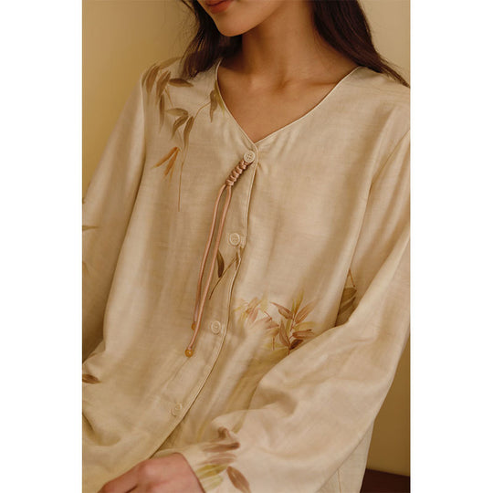 Damen Bluse aus hochwertiger Viskose mit botanischem Print und fein gearbeiteten Knopfdetails Heidi-Mode