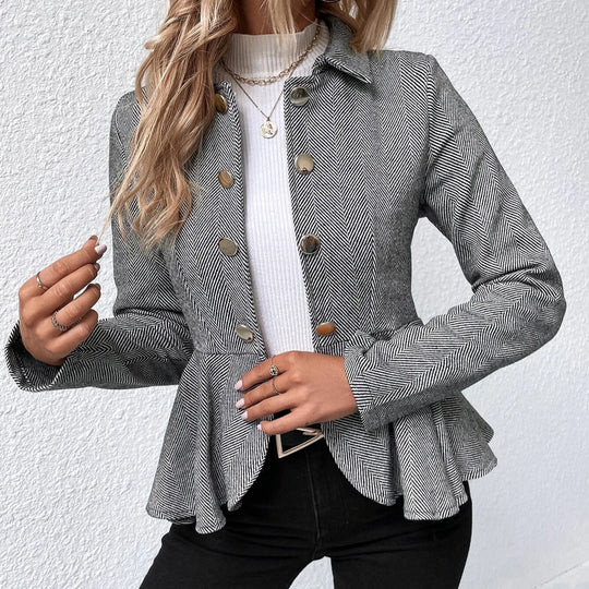 Damen Chic Tailored Blazerjacke mit asymmetrischem Saum und Knopfdetails Heidi-Mode
