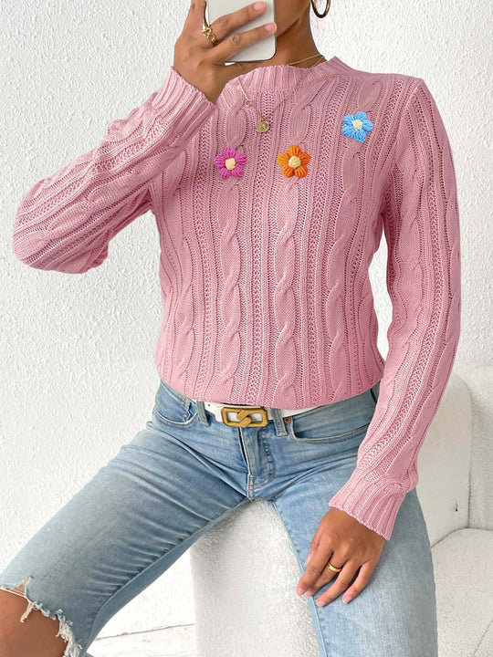 Damen Strickpullover mit floralen Akzenten und raffiniertem Zopfmuster Heidi-Mode