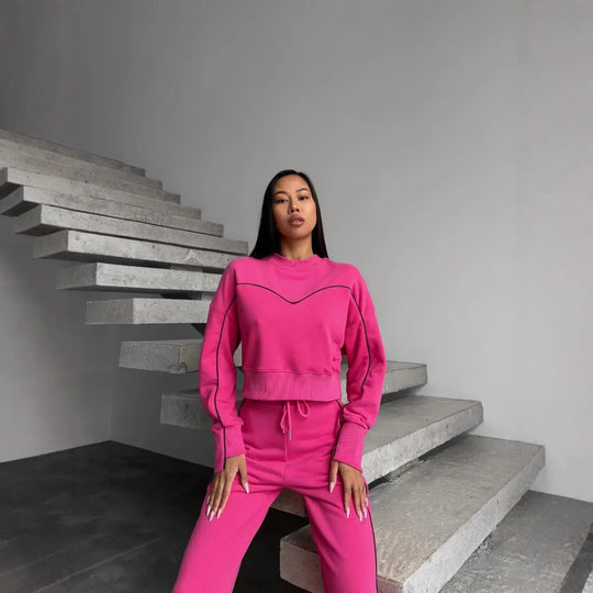 Damen lässiges Fleece-Set mit gemütlichem cropped Oberteil und weiten Hosen Heidi-Mode