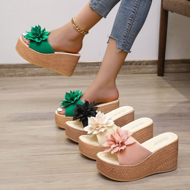 Damen Plateausandalen mit floralem Dekor und rutschfester Sohle Heidi-Mode