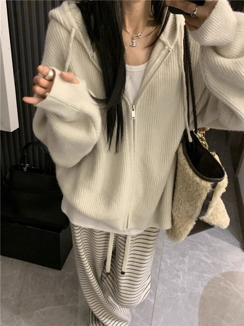 Damen Gemütlicher Strickhoodie mit großzügiger Kapuze und Reißverschluss Heidi-Mode