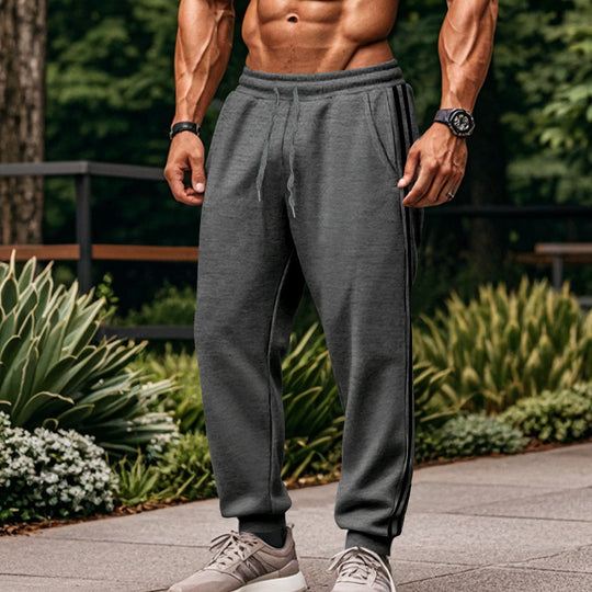 Herren Bequeme Sporthose mit kontrastierenden Seiteneinsätzen und elastischem Bund Heidi-Mode