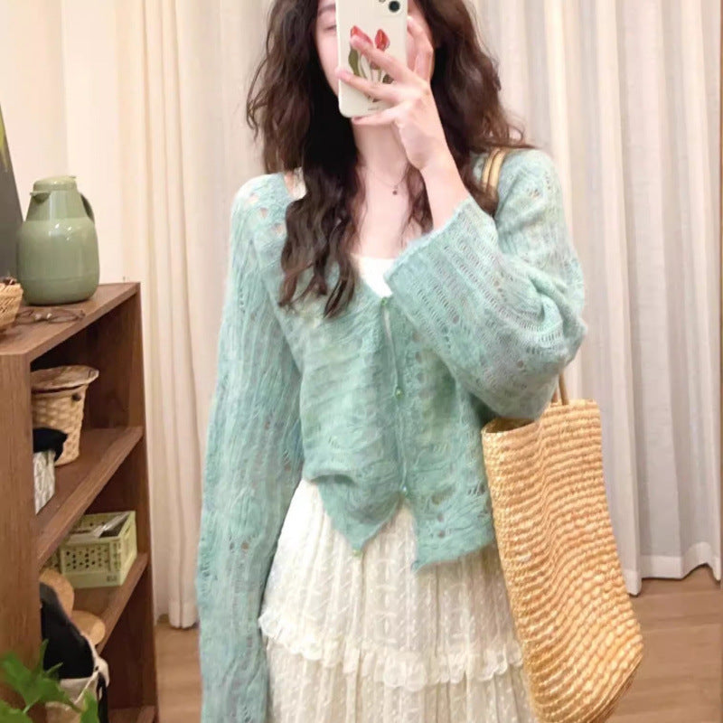 Damen luftiger Strickcardigan mit feiner Lochmusterstruktur und weitem Schnitt Heidi-Mode