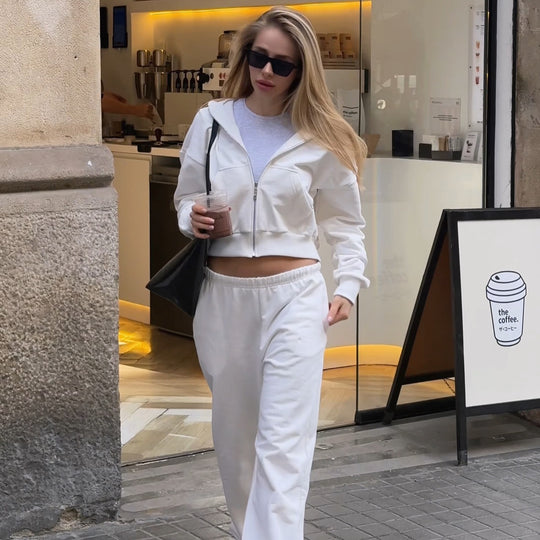 Damen modischer kurz geschnittener Sweatjacke mit Reißverschluss Heidi-Mode
