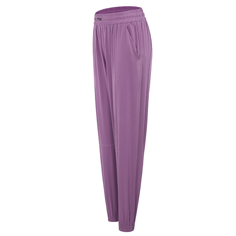 Damen Sporthose mit elastischem Bund, praktischen Taschen und atmungsaktivem Material Heidi-Mode