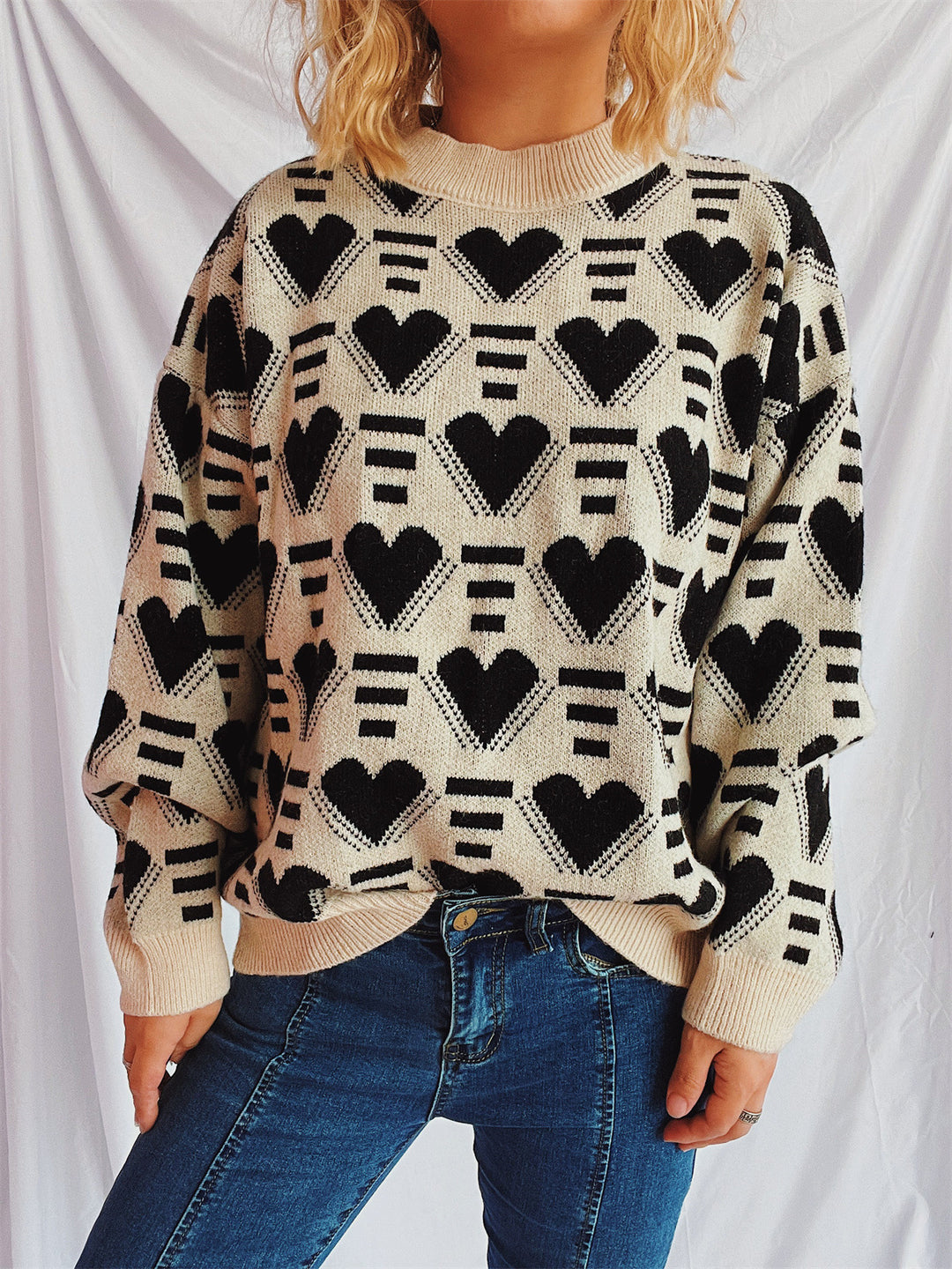 Damen gestrickter Pullover im modernen Herzdesign mit weitem Schnitt Heidi-Mode