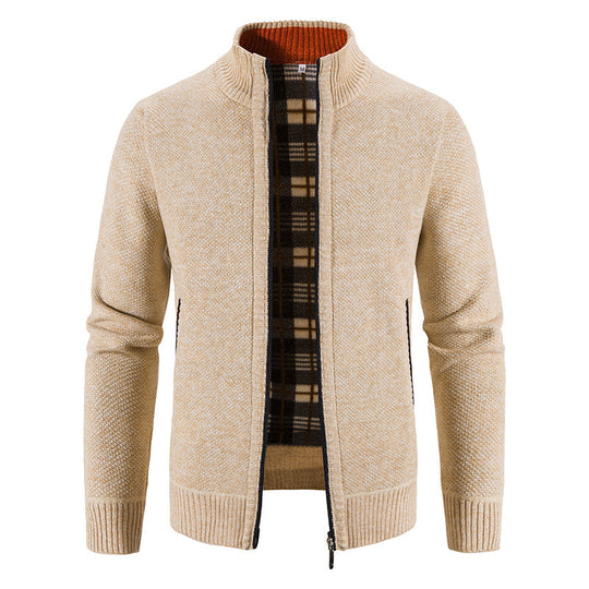 Herren Strickjacke mit modernem Stehkragen und praktischen Taschen Heidi-Mode
