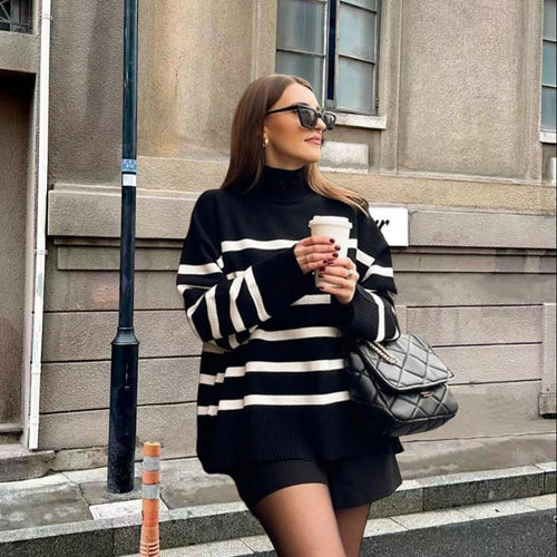 Damen Oversized Strickpullover mit hohem Kragen und trendigem Streifenmuster Heidi-Mode