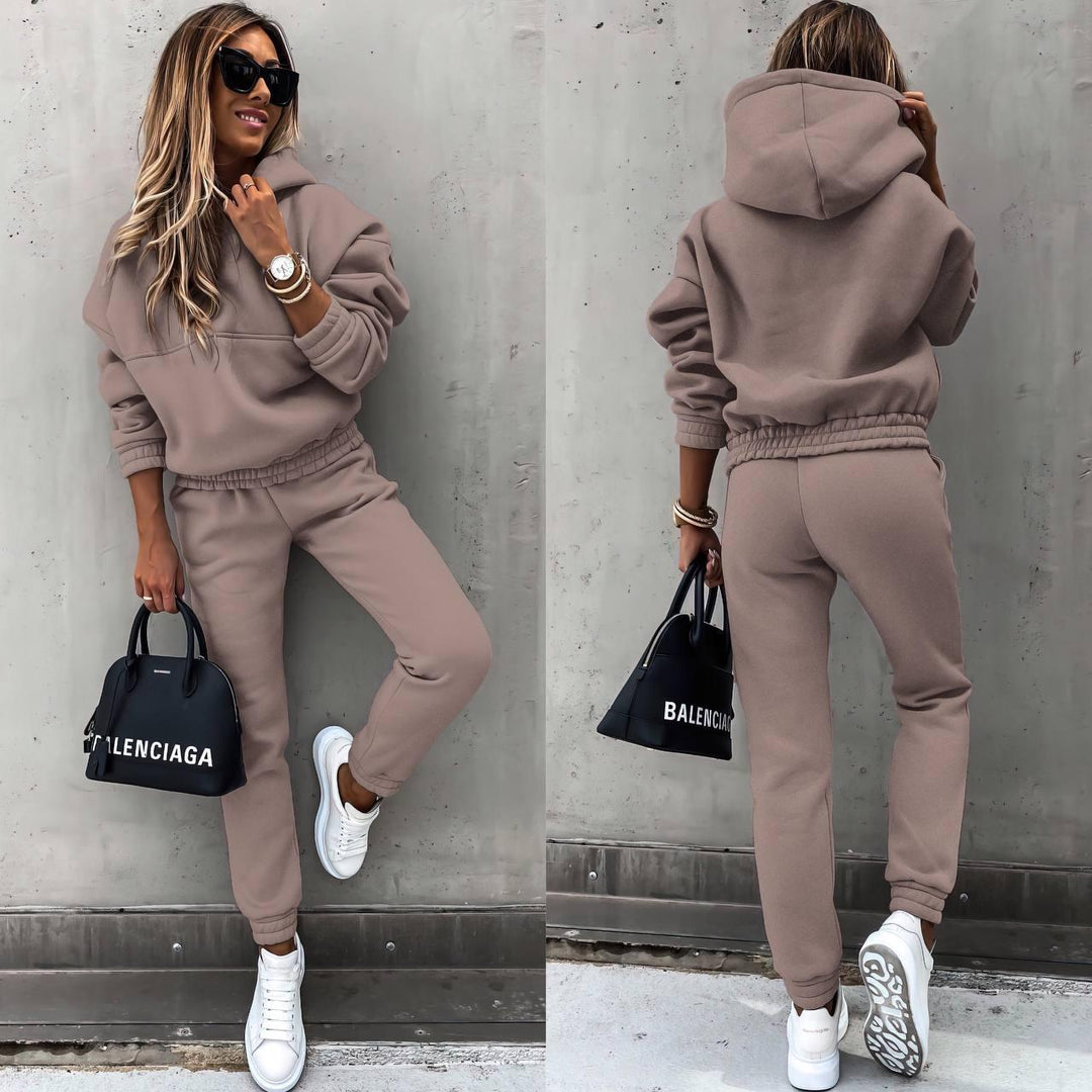 Damen Komfortabler Sweatsuit Heidi-Mode