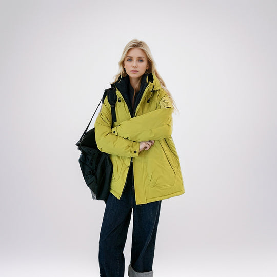 Damen isolierte Funktionsjacke mit hohem Kragen und strategischen Taschen Heidi-Mode