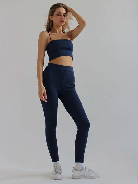 Damen Sportliches Ensemble aus elastischem Cropped Top und körpernahen Leggings Heidi-Mode