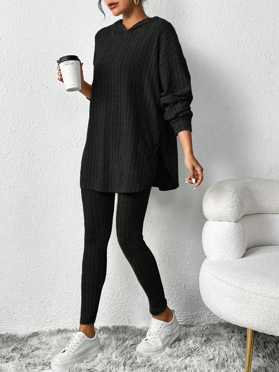 Damen lässiges Lounge-Outfit mit oversized Pullover und Leggings Heidi-Mode