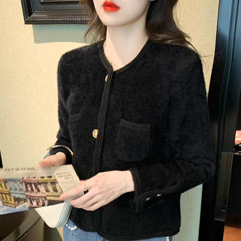 Damen elegante Strickjacke mit goldenen Knöpfen Heidi-Mode