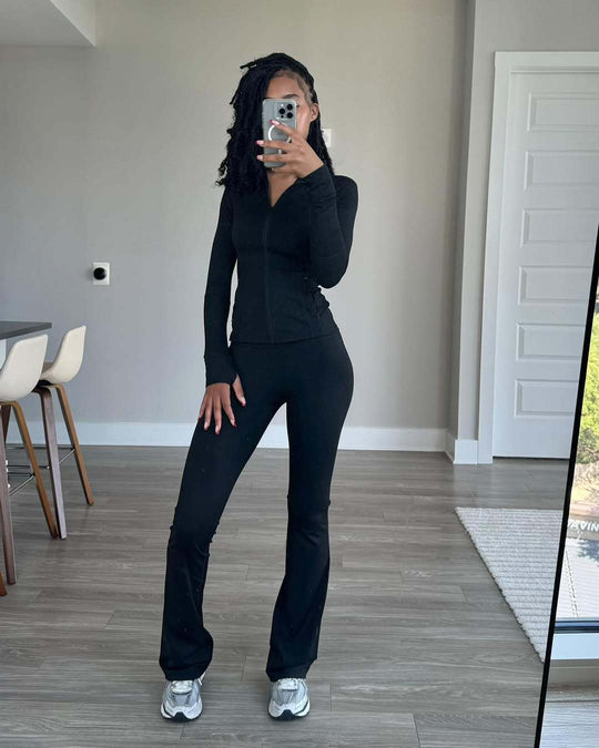 Damen Sportliches Fitness-Outfit mit enganliegendem Langarm-Oberteil und weiten Sporthosen Heidi-Mode