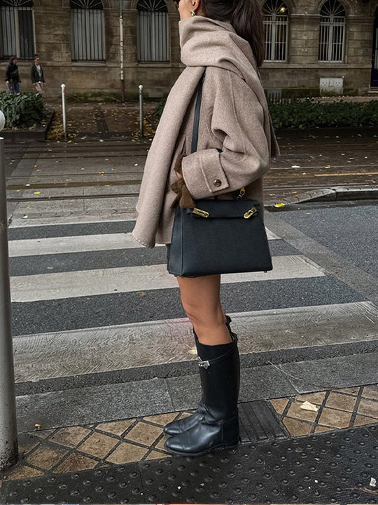 Damen modische Freizeitjacke aus hochwertigen Materialien mit praktischem Revers Heidi-Mode