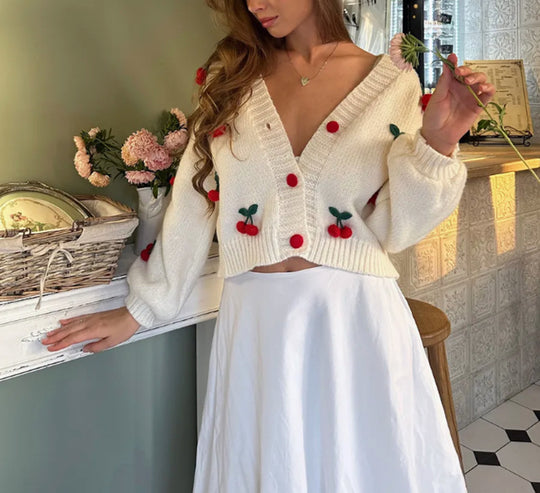 Damen Strickjacke mit floralem Stickdesign und geripptem Bund Heidi-Mode