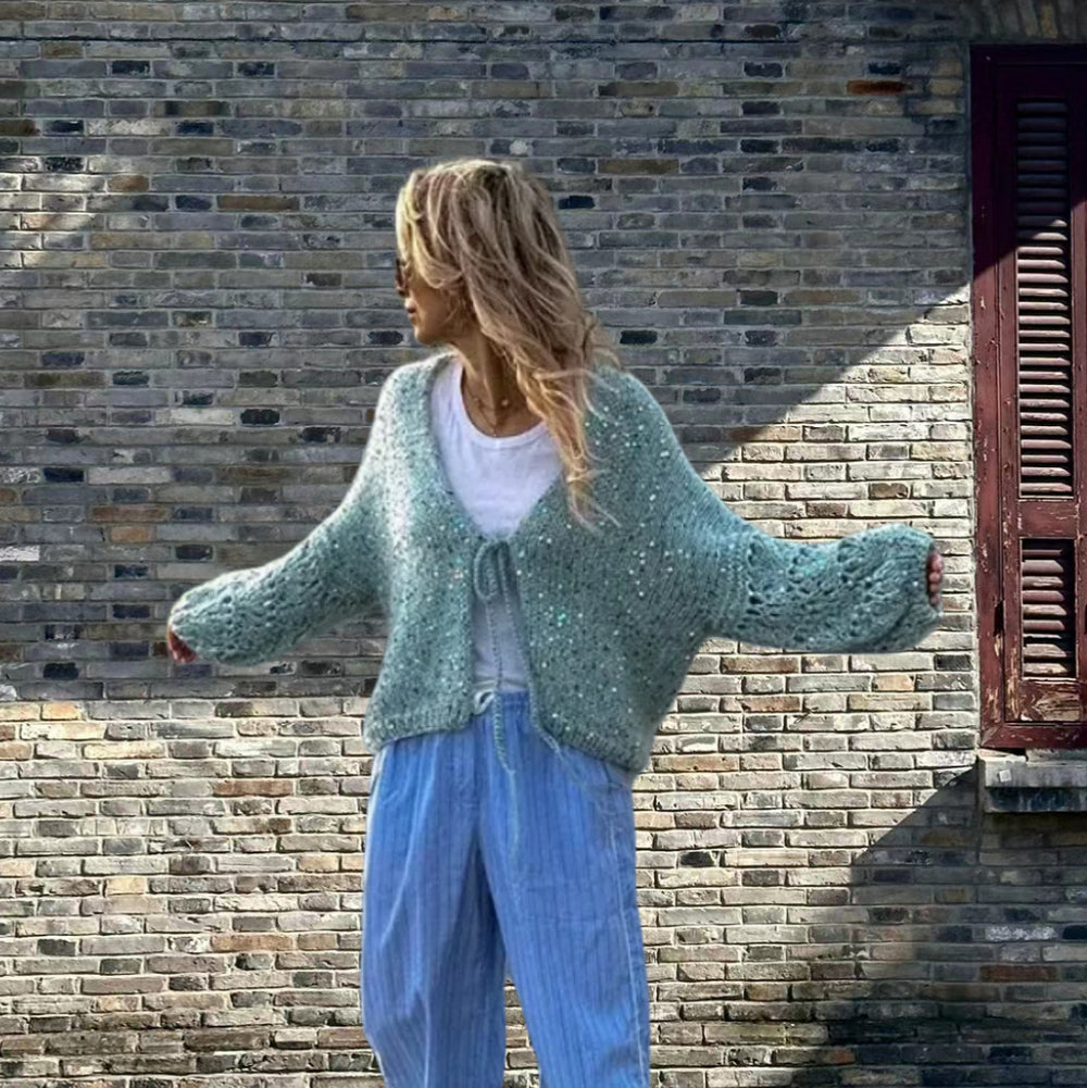 Damen Grobstrickjacke mit festlichem Knotendetail und weit geschnittenen Ärmeln Heidi-Mode