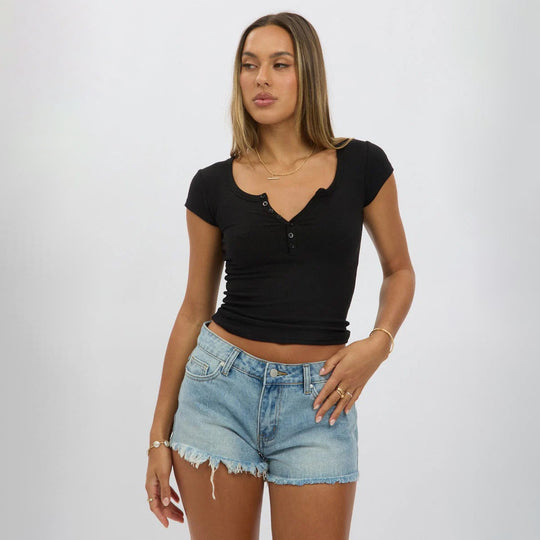Damen figurbetontes Kurzarm-Basics T-Shirt mit Knopfleiste Heidi-Mode