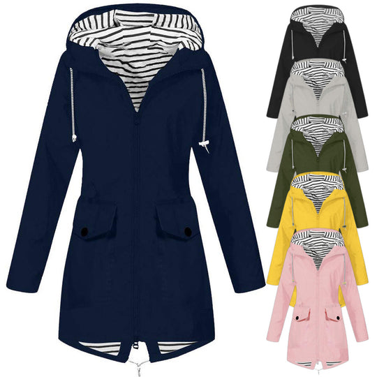 Damen Outdoor-Jacke mit verstellbarem Kapuzenkragen und dekorativen Taschen Heidi-Mode