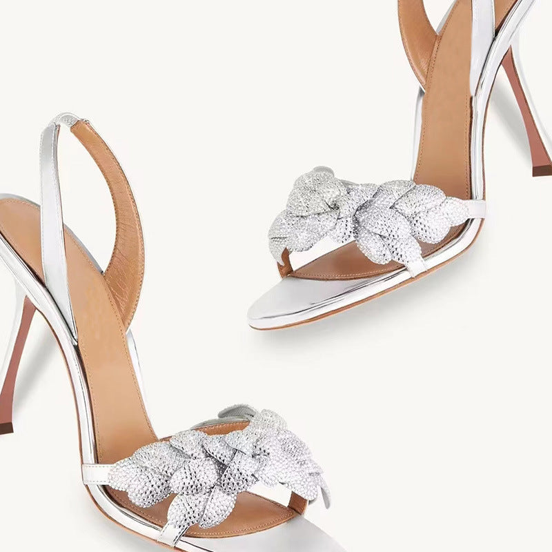 Femme Strappy High-Heeled Sandalen mit dekorativen Knotendetails Heidi-Mode