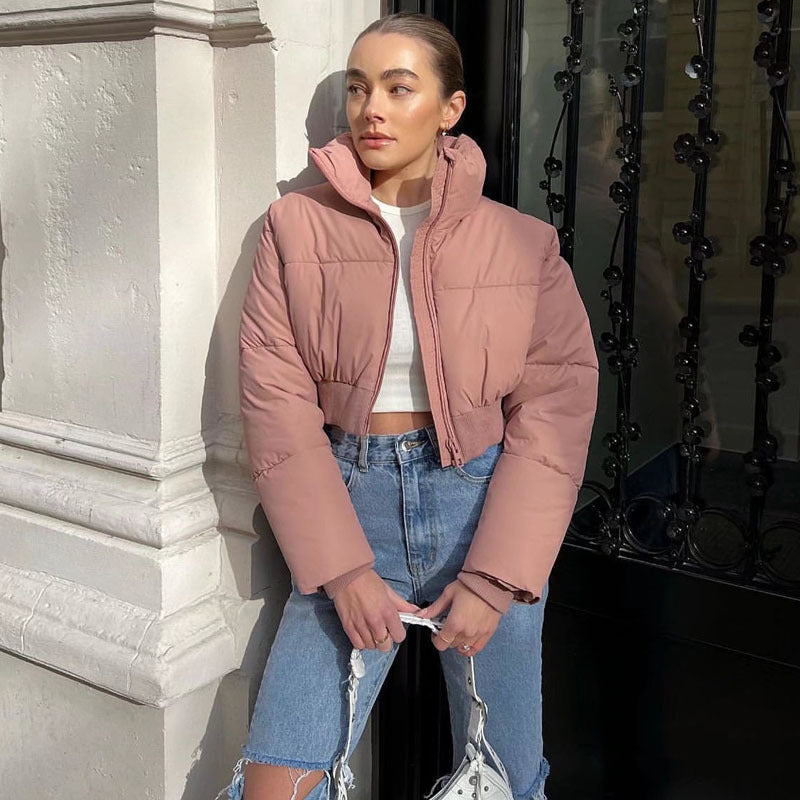 Damen cropped Daunenjacke mit hohem Kragen und elastischem Bund Heidi-Mode