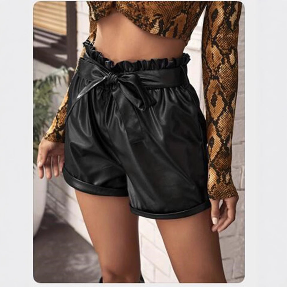 Damen moderne Kunstleder-Shorts mit elastischem Bund Heidi-Mode