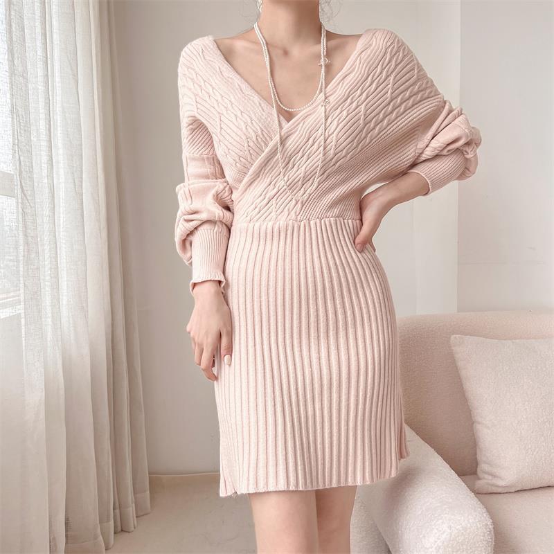 Damen Elegantes Strickkleid mit V-Ausschnitt und strukturiertem Oberteil Heidi-Mode