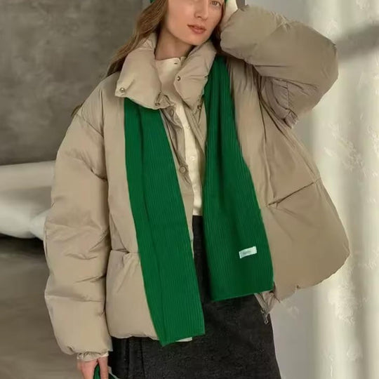 Damen Gepolsterte Bomberjacke mit hohem Kragen und praktischen Taschen Heidi-Mode