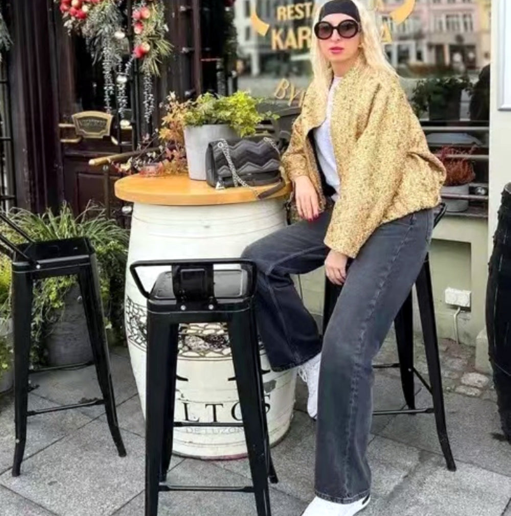 Damen Glamouröse Paillettenjacke mit kurzem Schnitt und eleganten Akzenten Heidi-Mode