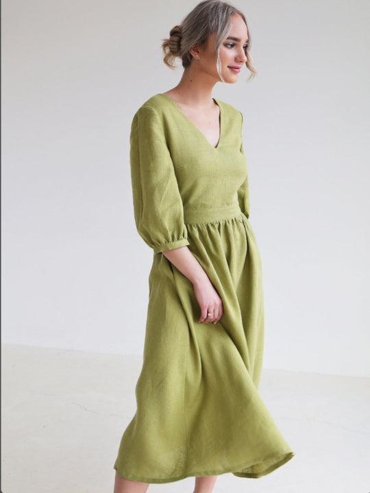 Damen Leinenkleid mit elegantem V-Ausschnitt und lockerem Schnitt Heidi-Mode