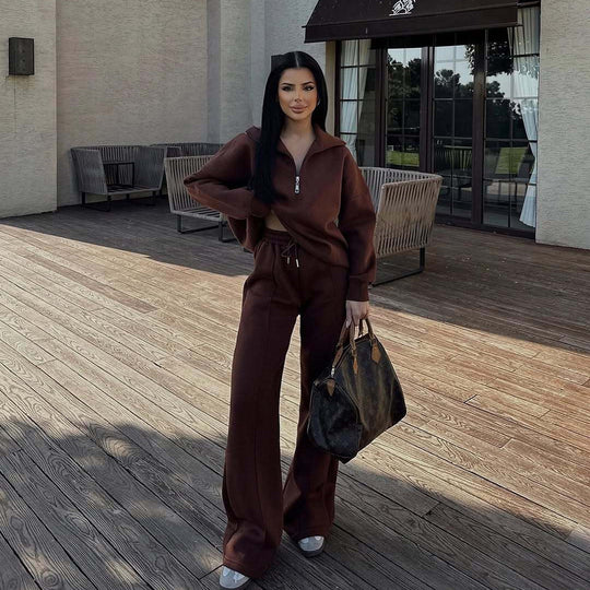 Damen bequemer Fleece-Athleisure-Anzug mit Stehkragen und Reißverschluss Heidi-Mode