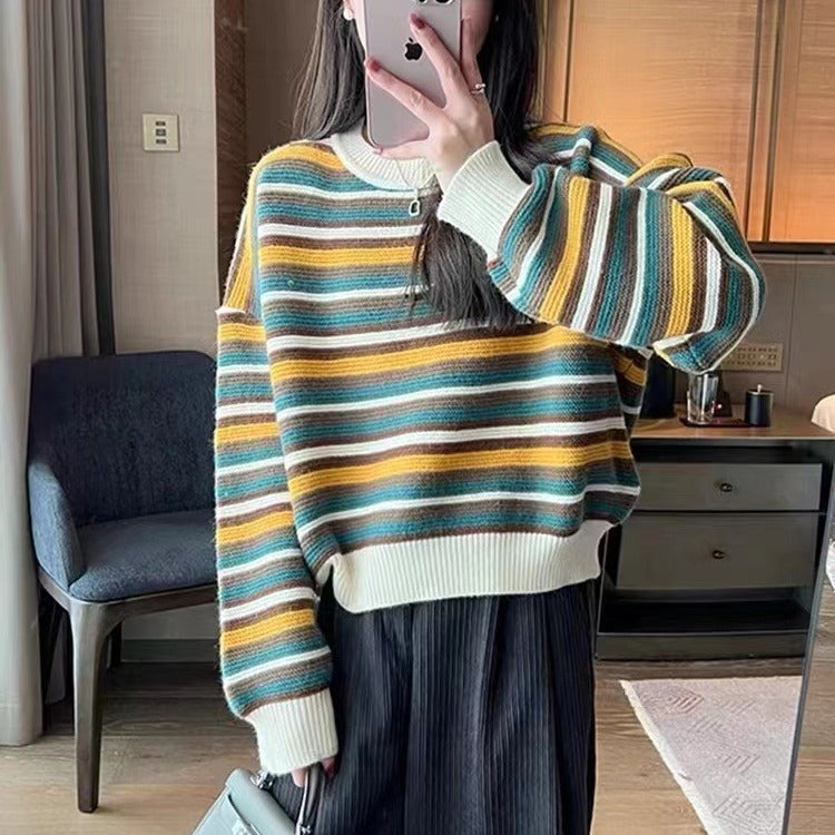 Damen gestreifter Pullover mit weitem Schnitt und modischen Details Heidi-Mode