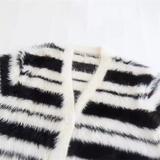 Damen Gemütlicher Strickcardigan mit modernem Streifenmuster und weichem Material Heidi-Mode