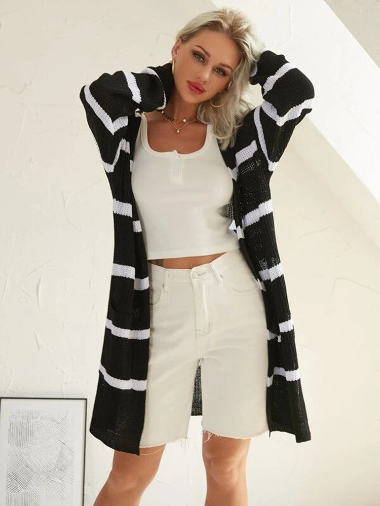 Damen Strickmantel im modischen Lagenlook mit gestreiftem Design Heidi-Mode