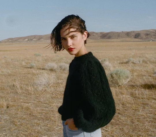 Damen Pullover mit strukturiertem Kabelmuster und voluminösen Ärmeln Heidi-Mode