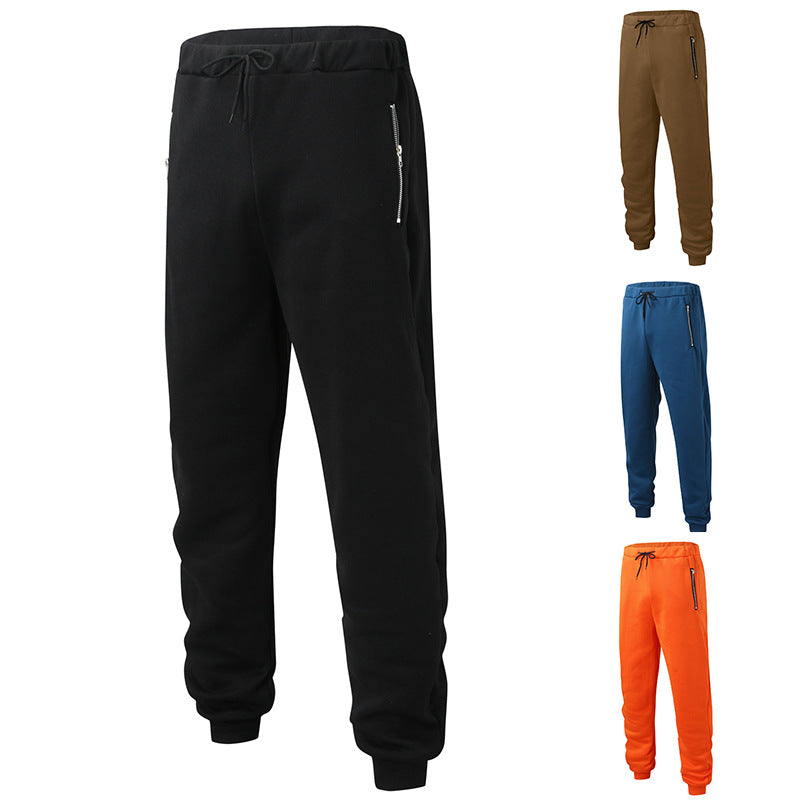 Herren Sportliche Jogginghose mit elastischem Bund und seitlichen Reißverschlusstaschen Heidi-Mode