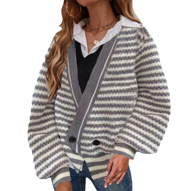 Damen Grobstrick Cardigan mit V-Ausschnitt und modernen Streifen Heidi-Mode