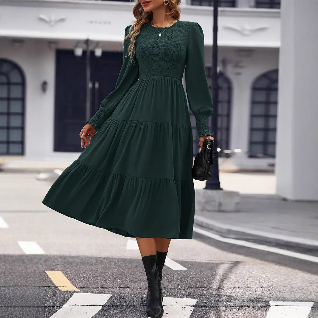 Damen Midi-Kleid mit aufwendigem Rüschensaum und figurbetontem Oberteil Heidi-Mode
