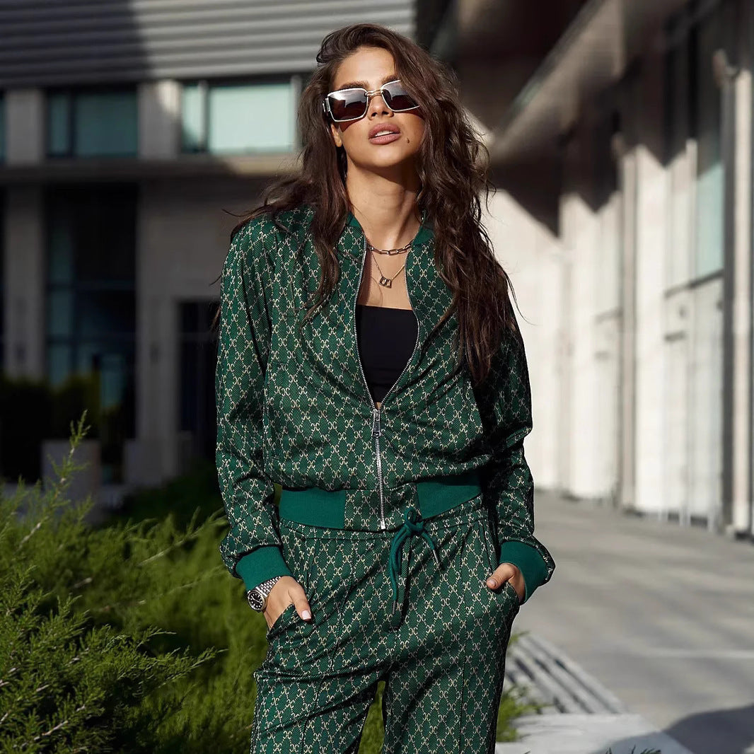 Damen elegantes und lässiges Freizeitensemble mit bomberjacken-inspirierten Details Heidi-Mode