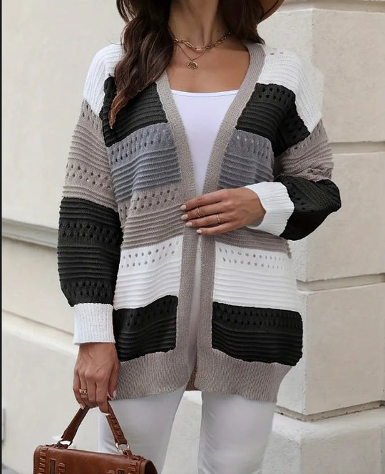 Damen modische Strickjacke mit einzigartigem Muster und lässigem Schnitt Heidi-Mode