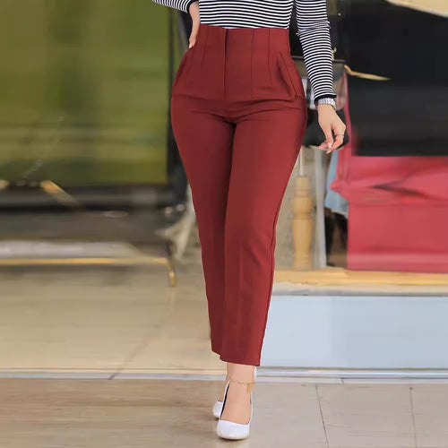 Damen Hochbundhose mit geschmackvollen Falten und schmalem Bein Heidi-Mode