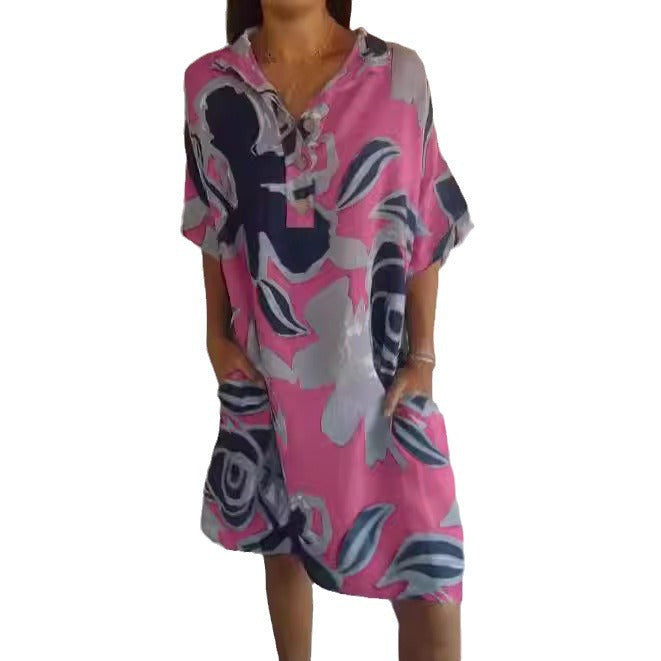 Damen luftiges Strandkleid mit modischem Muster und seitlichen Taschen Heidi-Mode