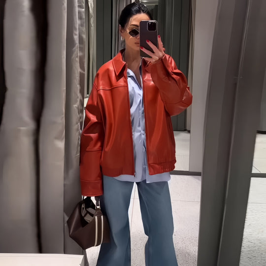 Damen Oversized Kunstlederjacke mit großzügigem Schnitt und modischen Details Heidi-Mode
