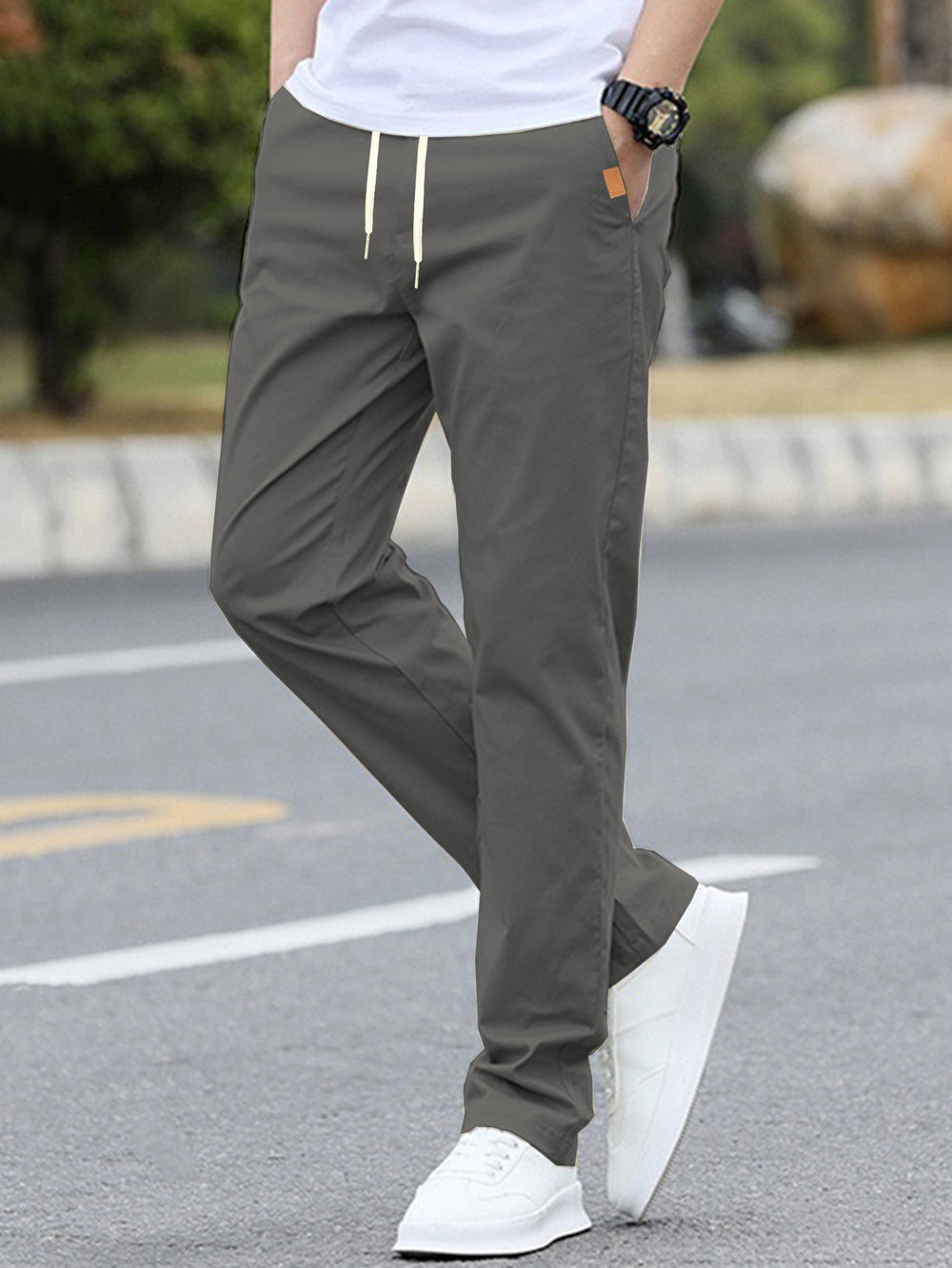 Herren Freizeit-Hose mit atmungsaktivem Material und elastischem Bund Heidi-Mode
