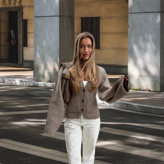 Damen Strickjacke mit eleganten Details und lässigem Schnitt Heidi-Mode