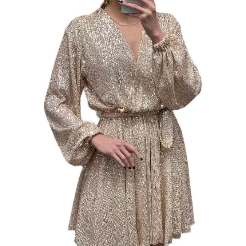Damen Glamouröses Feierabendkleid mit funkelnden Pailletten und leichtem V-Ausschnitt Heidi-Mode