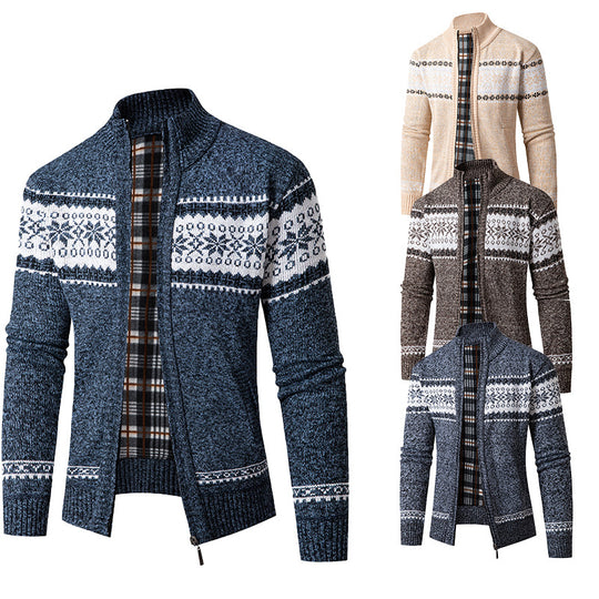 Herren Strickjacke mit hohem Kragen und modernem Zipper Heidi-Mode